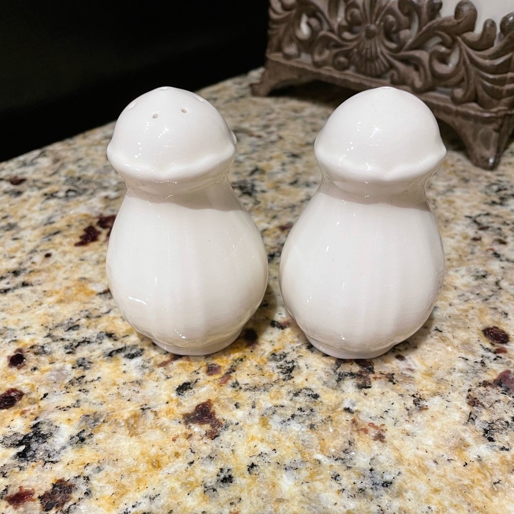 Wedgwood Queens Shape Salt and Pepper Shakers